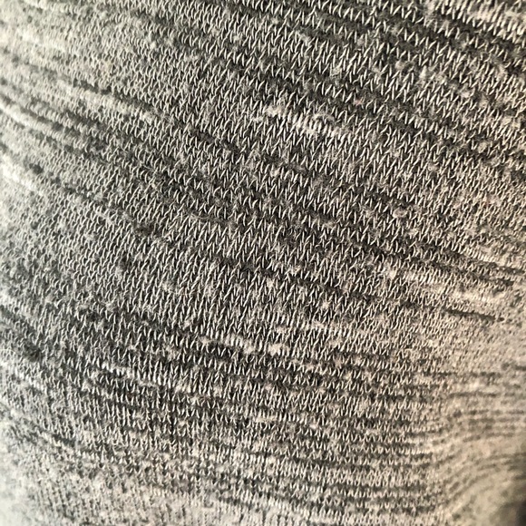 TALULA LONG SLEEVE CROP - Picture 4 of 5